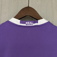 Retro 2016-17 Real Madrid away