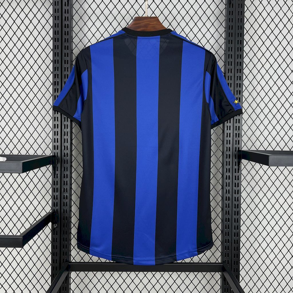 Inter Milan 1999-00 Home Retro Jersey
