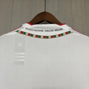 Retro AC Milan 2011-12 Away - Image 2