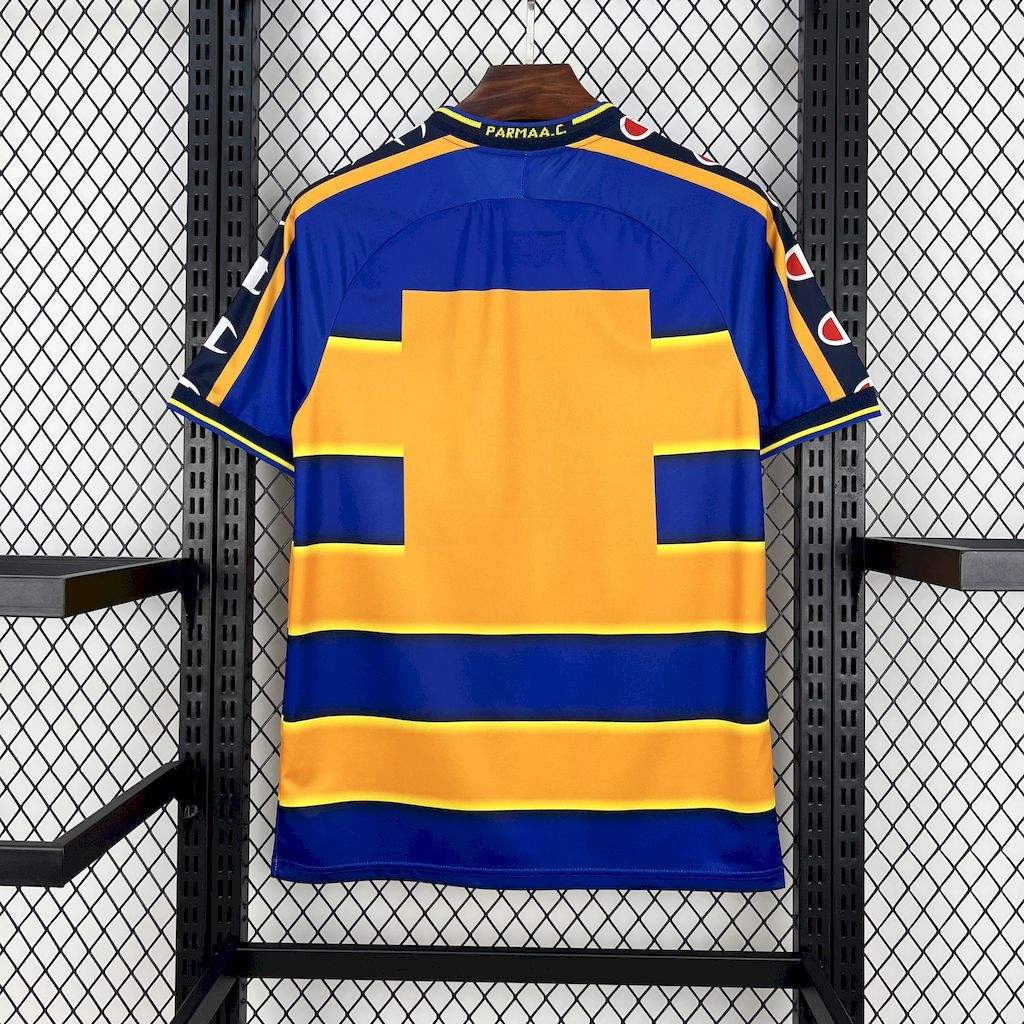 247232da466b471c84fd52456177ff10 Parma Calcio 2001-02 Home Retro Jersey