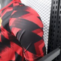 25a2952a0bfb4f2f824d3ffb1aad684c Manchester United 2025-26 Pre-match training red and black Jersey Player Version