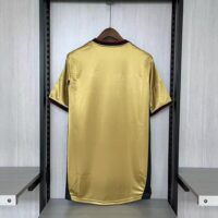 26b6877ffafa4523b9f78847ee4d18ad Retro AC Milan 2013-14 III