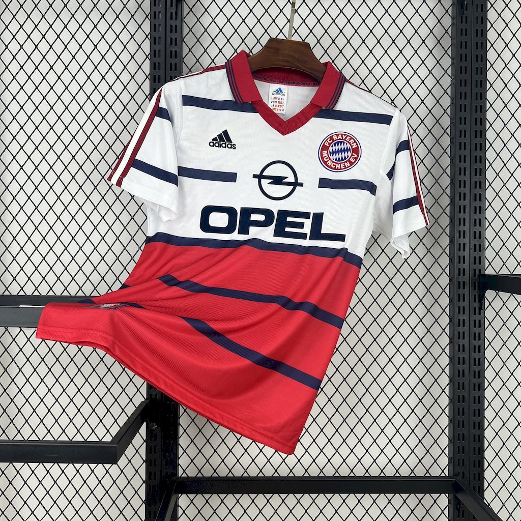 Bayern Munich 1998-00 Home Retro Jersey