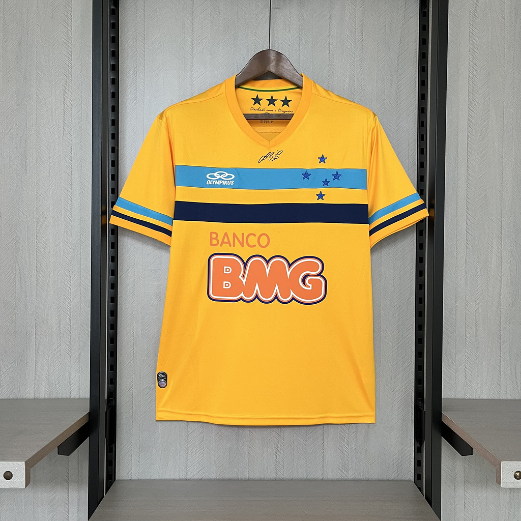 Retro 2014-15 Cruzeiro Goalkeeper Jersey