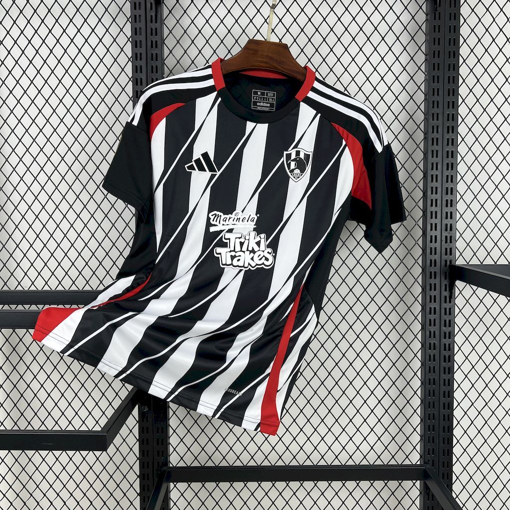 Club de Cuervos Kings 2025-26 Home Jersey