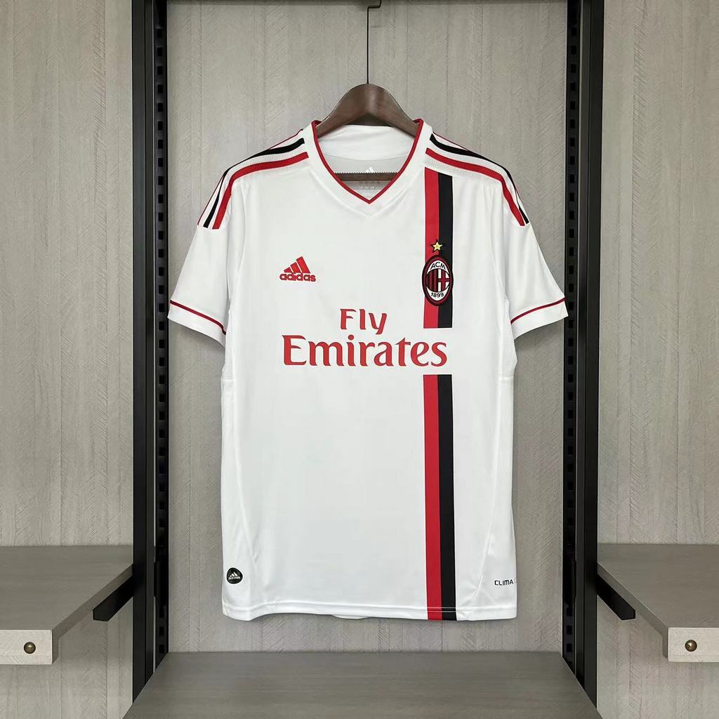 Retro AC Milan 2011-12 Away Retro AC Milan 2011-12 Away