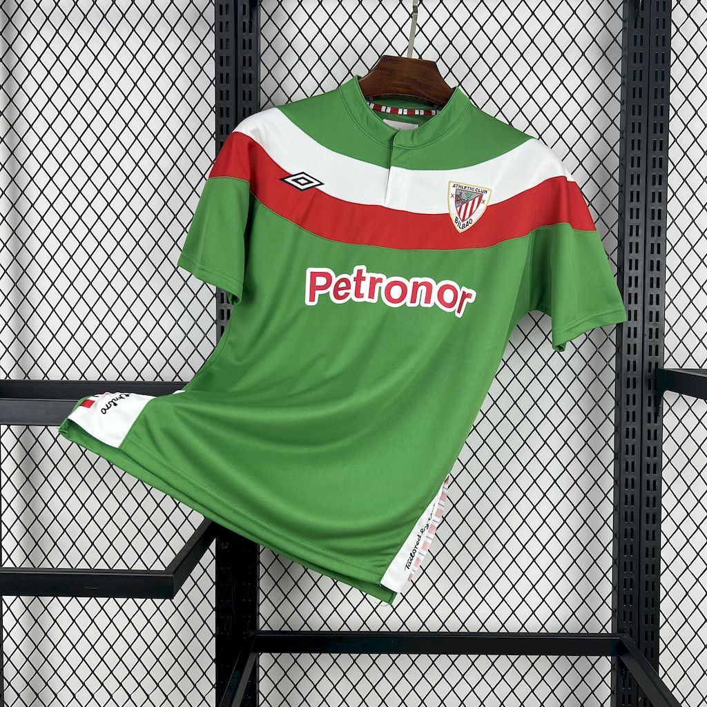 Athletic Bilbao 2011-12 Away Retro Jersey Athletic Bilbao 2011-12 Away Retro Jersey