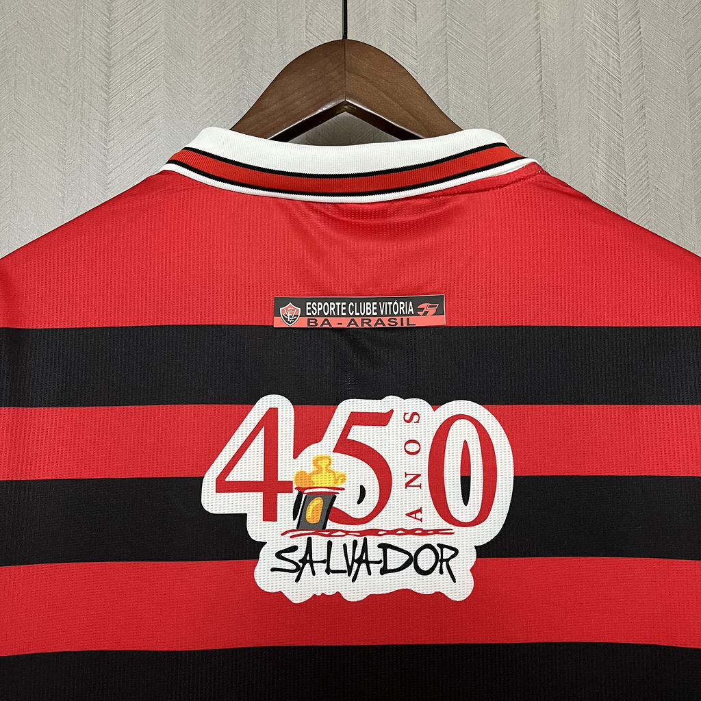 Retro 1996 Victoria Home