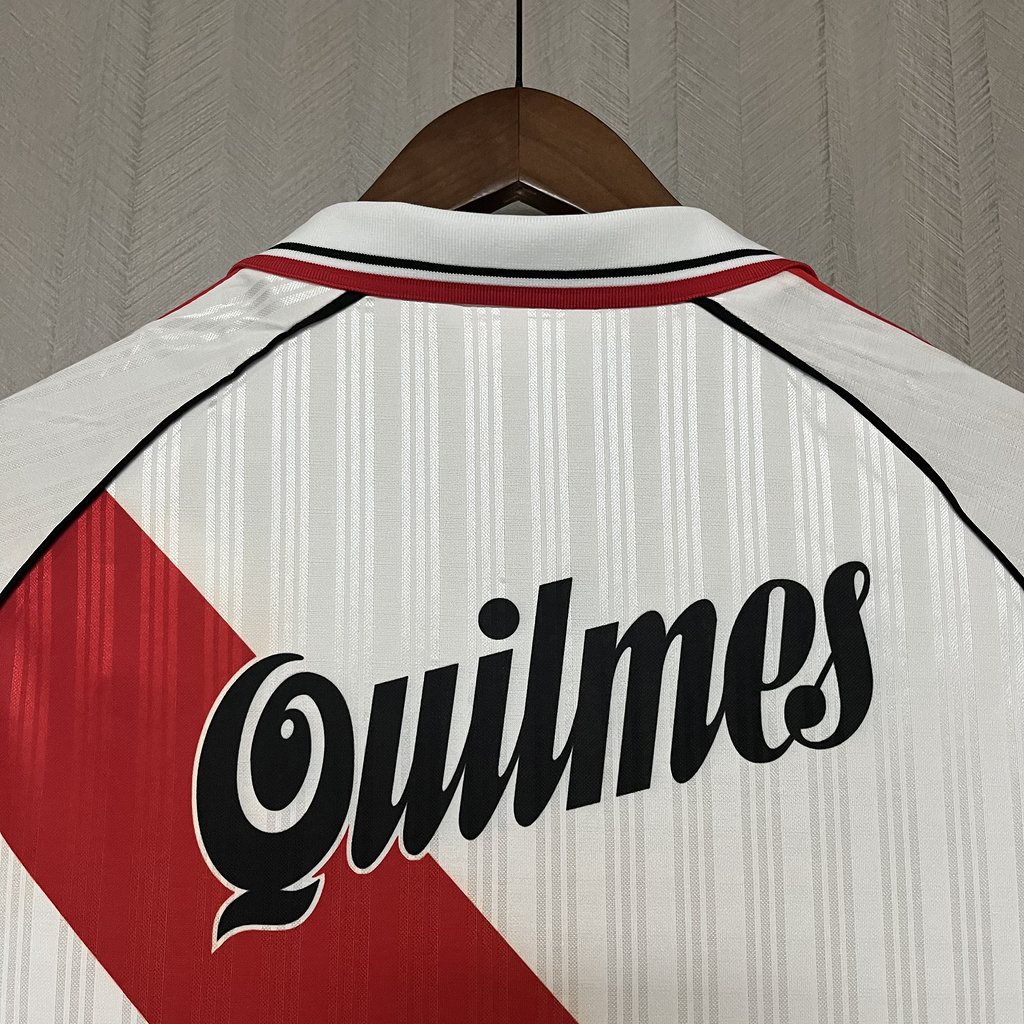 300b9aa8fd3a4c8faf72ac346b48e183 Retro River Plate 1995-96 Home