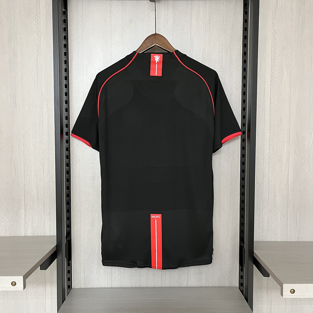 308484e34b254f31ac9a06483c3f3d8e Retro -U 2007-08 Away