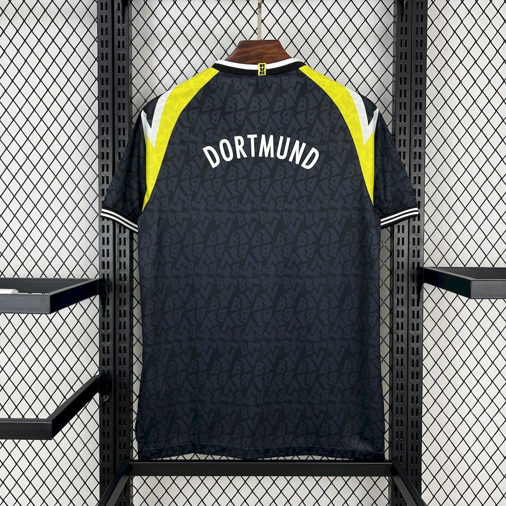 Borussia Dortmund 1995-96 Away Retro Jersey