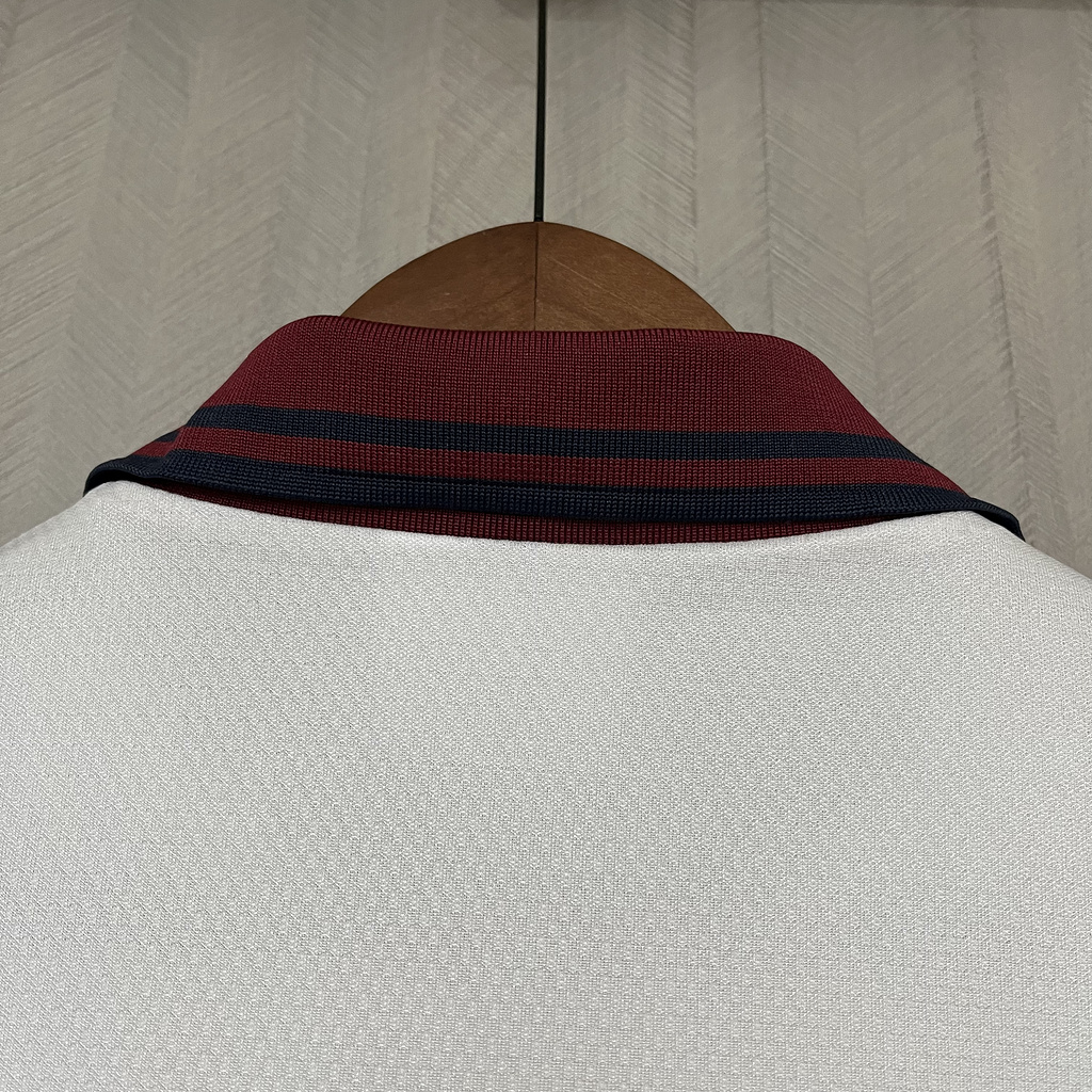 332a51606d1a4629bc534caca1c06777 Retro Aston Villa III Jersey