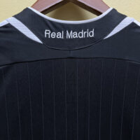 339fc2d8eb6d4b6fbc9c61f65f0f4e58 Retro Real Madrid 0607 II Away