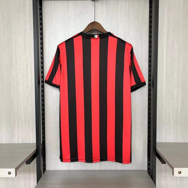 Retro AC Milan 2017-18 Home - Image 3