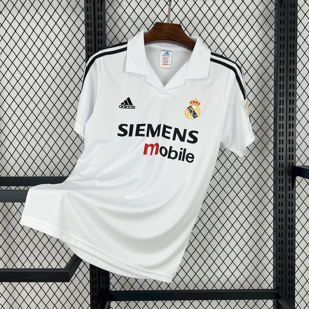 Real Madrid 2002-03 Home Retro Jersey