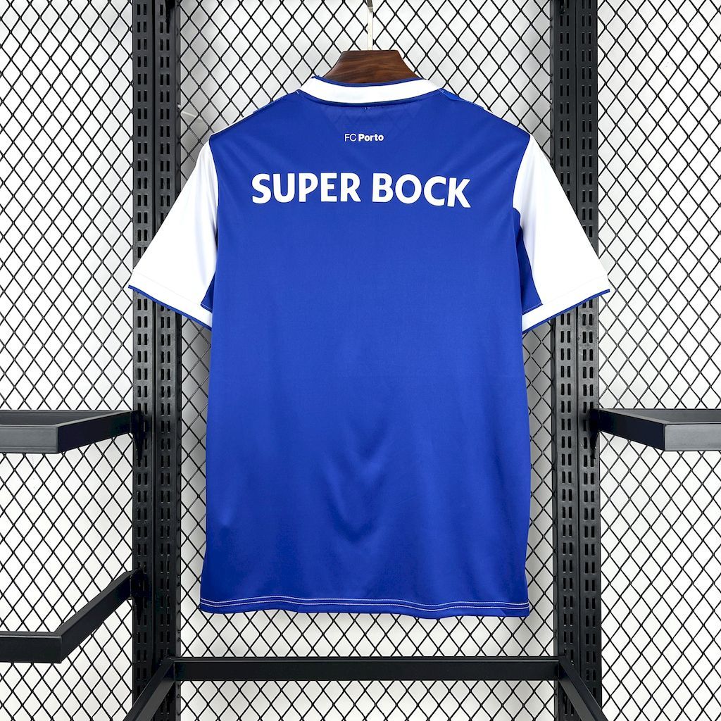 396e31fca1384ef3b441159cbfcf71ea FC Porto 2017-18 Home Retro Jersey