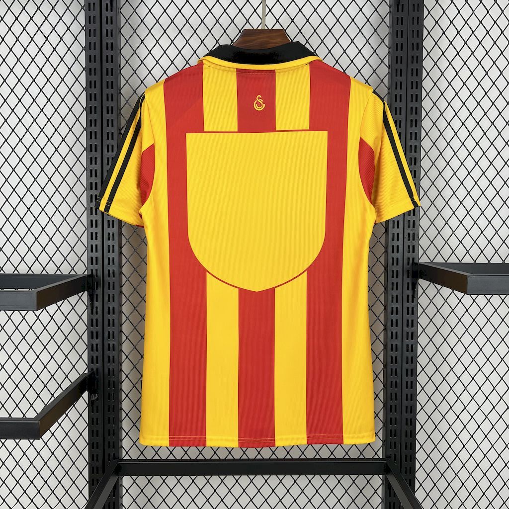 Galatasaray 1999-00 Home Retro Jersey