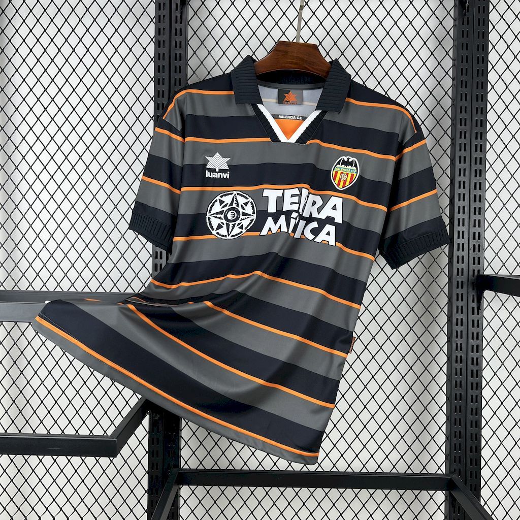Valencia CF 1999-00 Third Retro Jersey
