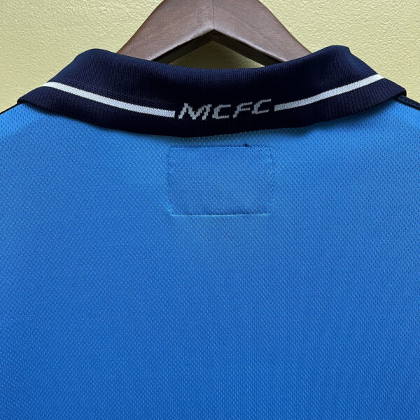 Retro 0203 Manchester City Home - Image 3