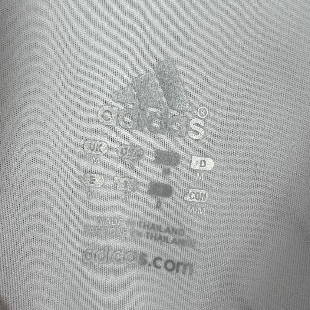 4718042472f7414498562f69b645ec21 AC Milan 2011-12 Away Retro Jersey