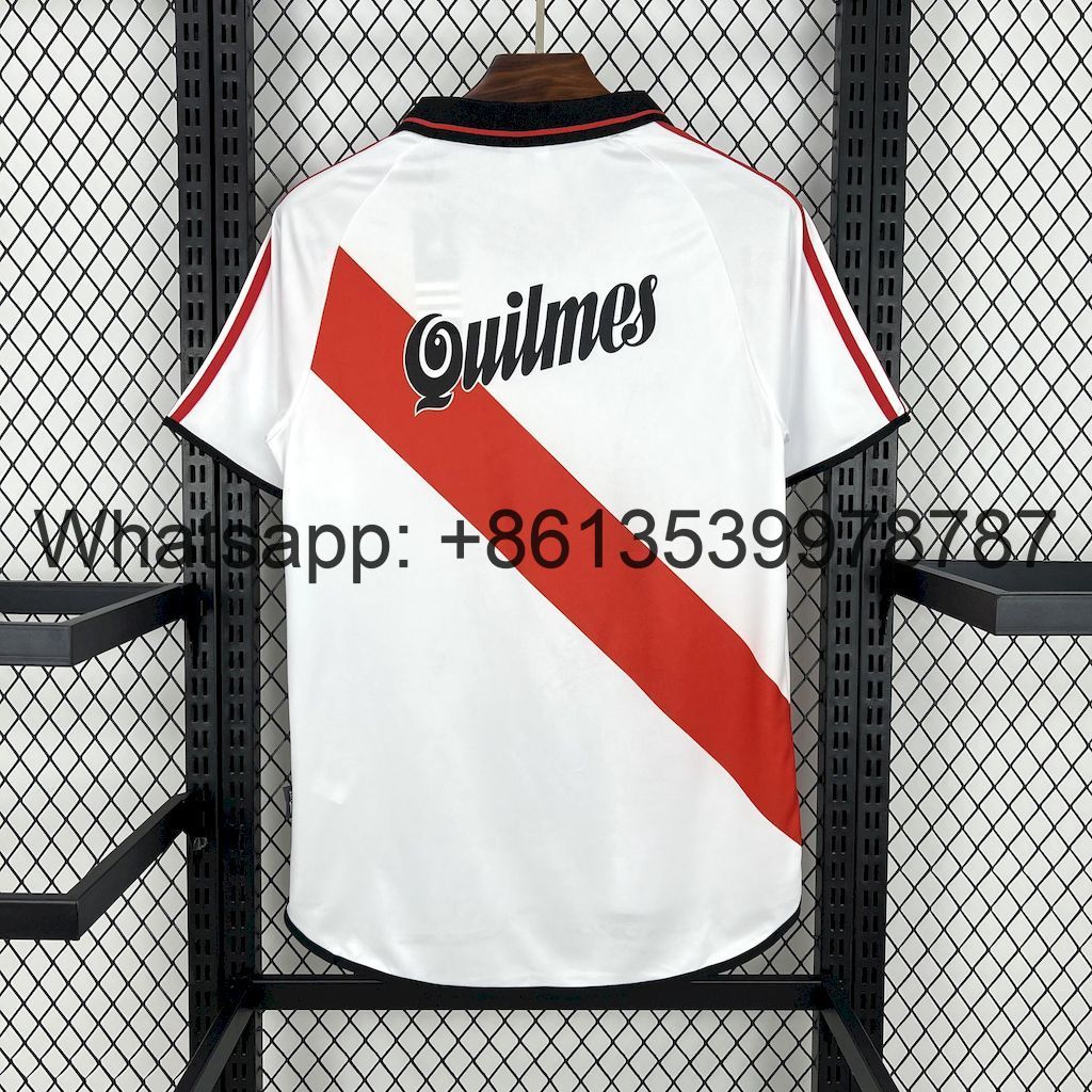 476c03bcc1874747a6ab71a6b45f81df River Plate 2000-01 Home Retro Jersey
