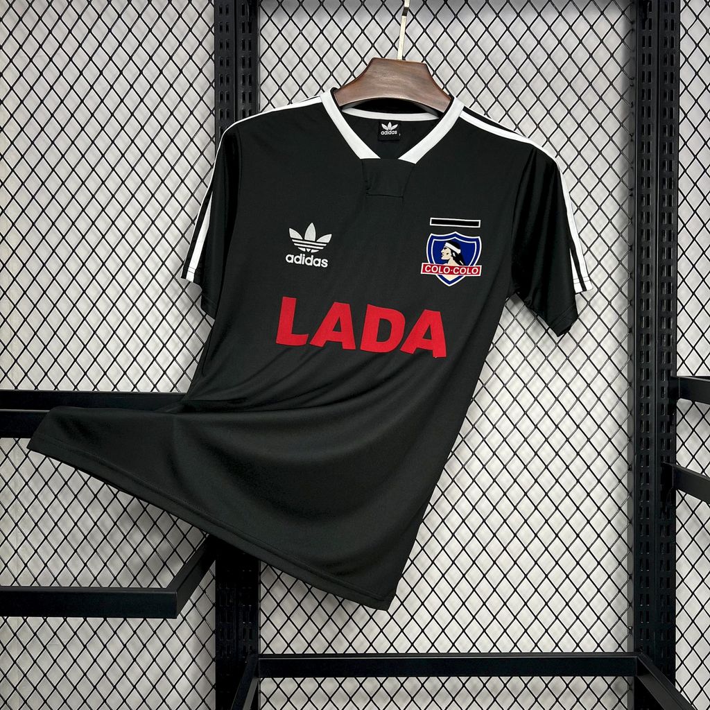 4abbd20bc66a49e09435a834862f672c Colo Colo 1991 Away Retro Jersey