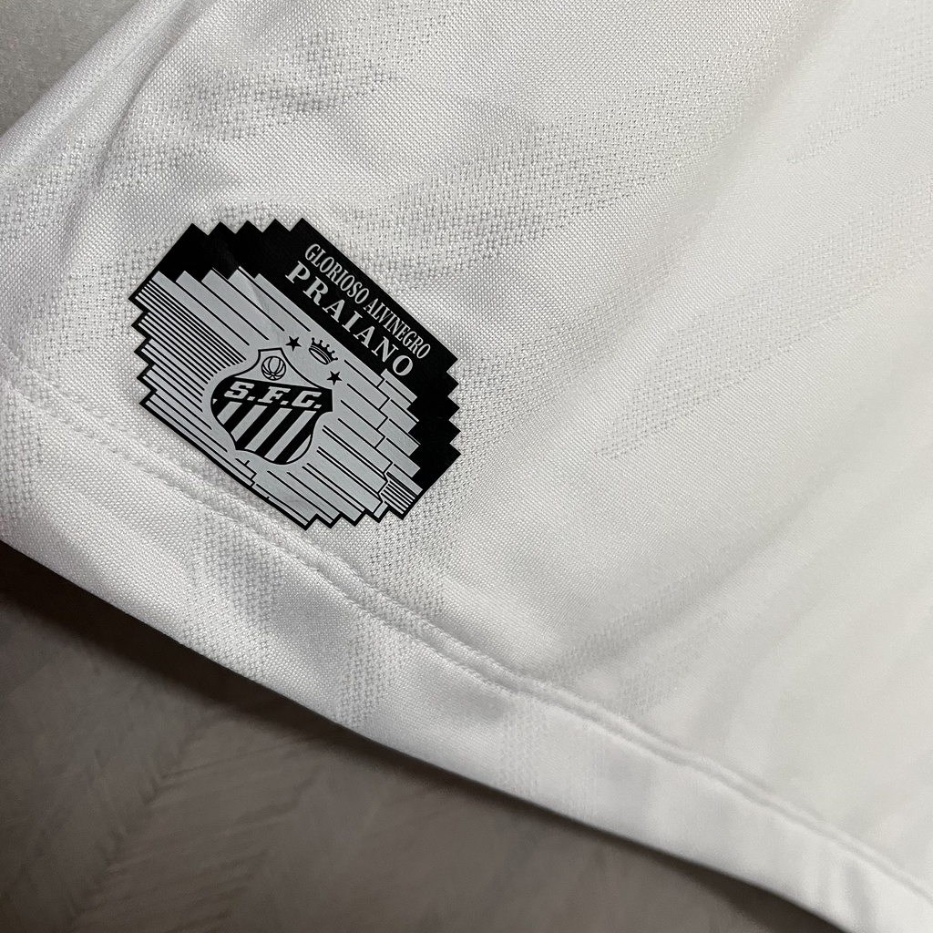 4ce8e6ce6c3a412eac0e2a39f6b863fc 2025-26 Santos home jersey