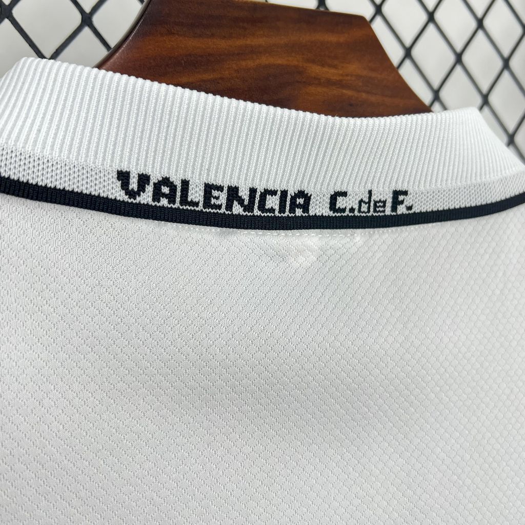 Valencia CF 1996-97 Home Retro Jersey