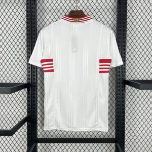 Benfica 1997-99 Away Retro Jersey - Image 3