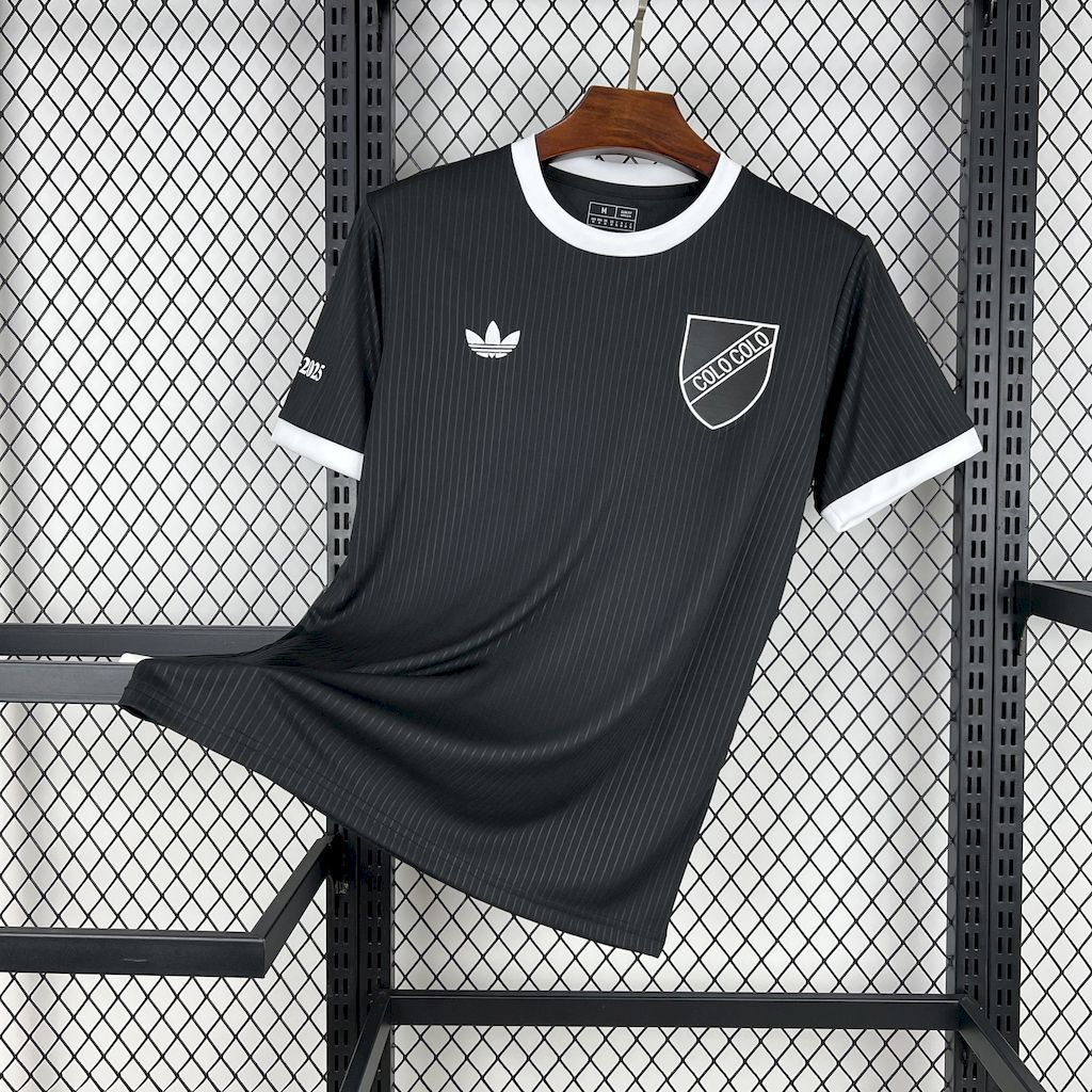 Colo Colo 2025-26 Casual retro style black Jersey Colo Colo 2025-26 Casual retro style black Jersey