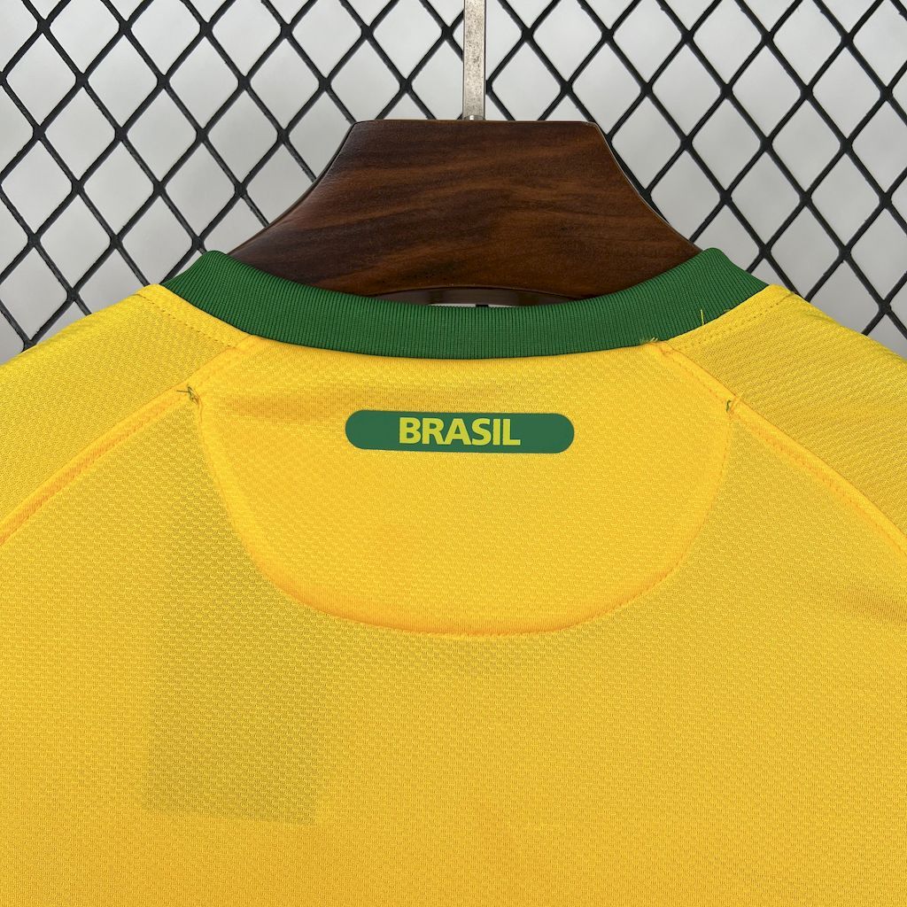 50d3ba0494594143b5356b60461e877a Brazil 2010 Home Retro Jersey