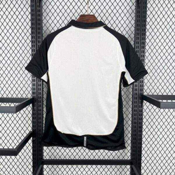 Manchester United 2001-02 Centenary Reversible Away And Third Retro Jersey - Image 3