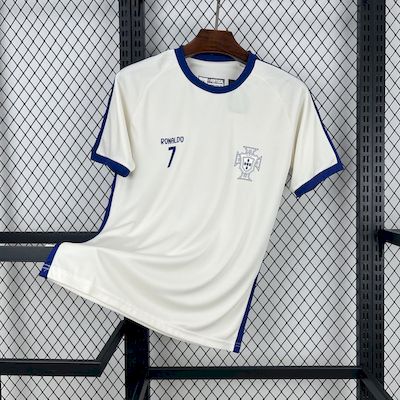 Portugal 2025-26 C Ronaldo European Cup cheering T-shirt Jersey Portugal 2025-26 C Ronaldo European Cup cheering T-shirt Jersey