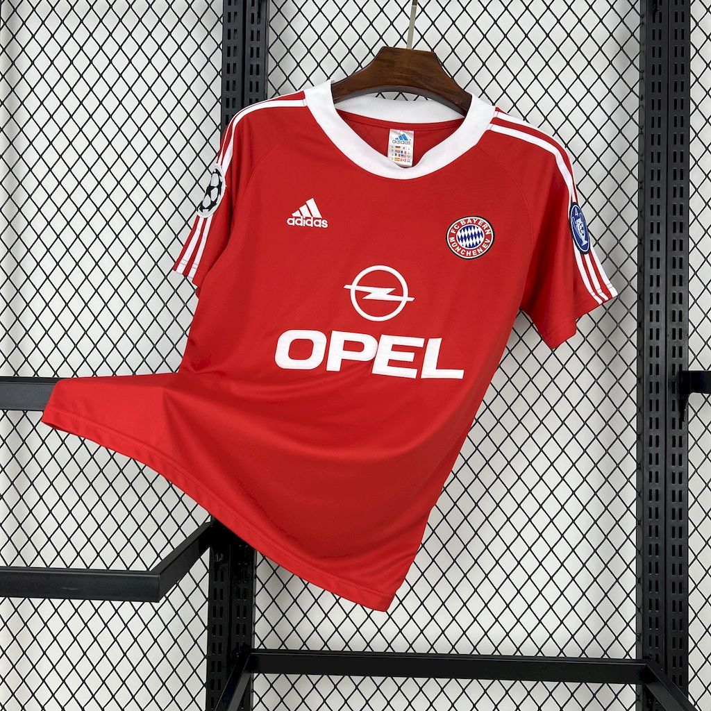 Bayern Munich 2001-02 UEFA Champions League Edition Retro Jersey Bayern Munich 2001-02 UEFA Champions League Edition Retro Jersey
