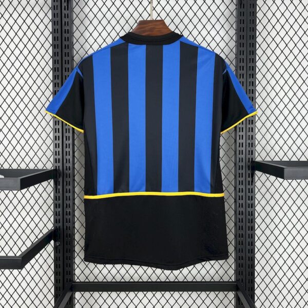 Inter Milan 2002-04 Home Retro Jersey - Image 2