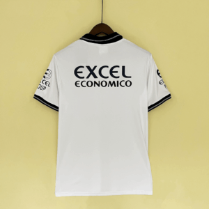 Retro version 1997 Corinthians home - Image 2