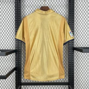 Barcelona 2001-02 Away Retro Jersey - Image 2