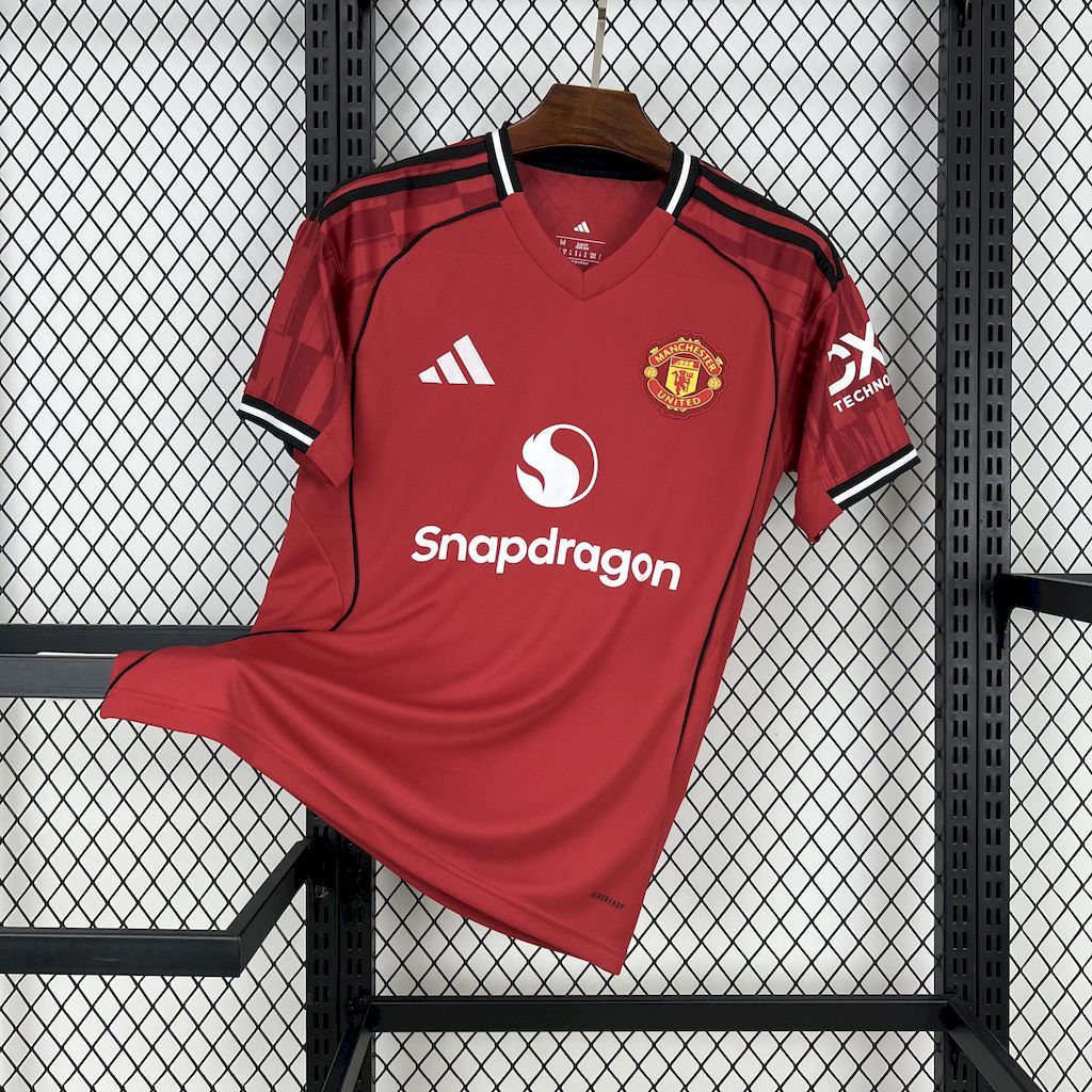 Manchester United 2025-26 Home Jersey