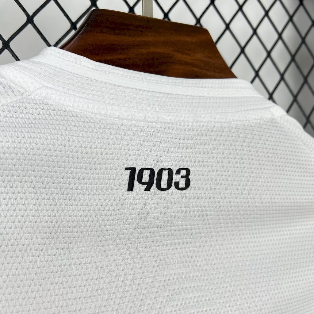 Besiktas 2025-26 Home Jersey