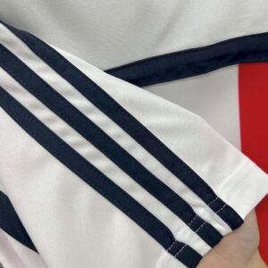 Bayern Munich 2000-01 Away Retro Jersey - Image 2