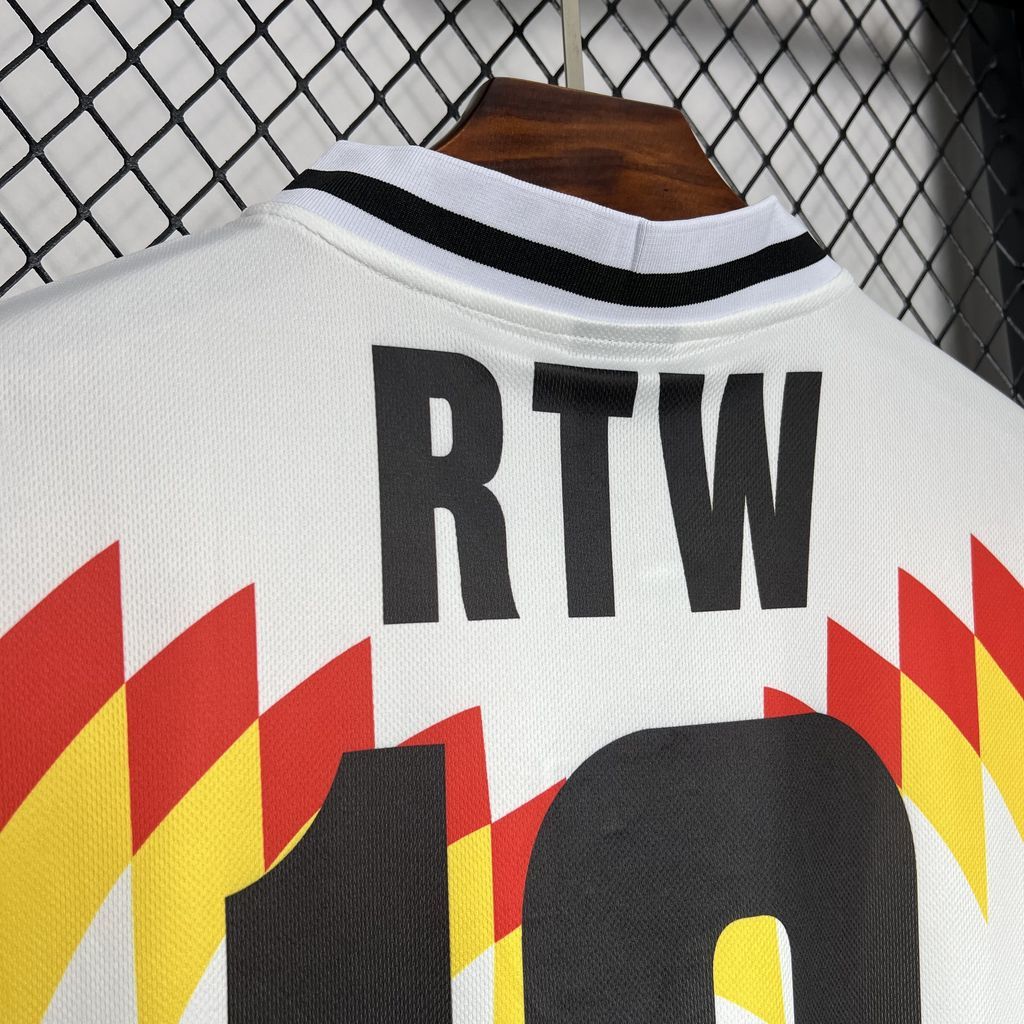 Club America 1995 White Corteiz Retro Jersey