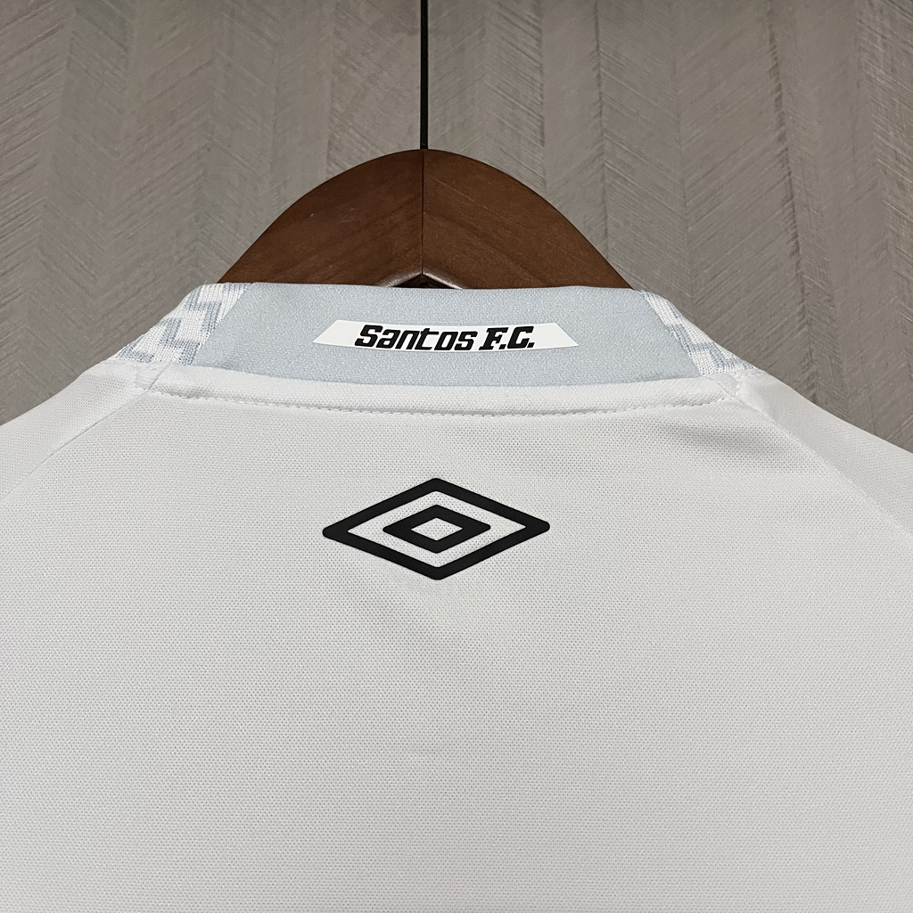 6c413afacb014e9d92566e1f95286991 2025-26 Santos home jersey