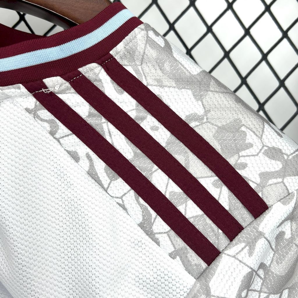 6c81811bde05475db44485622e55689d Aston Villa 2025-26 Third Jersey