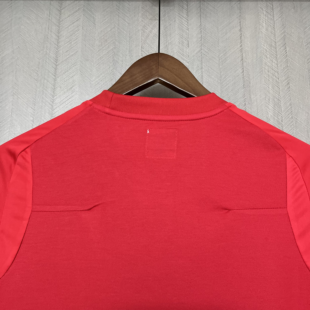 6c9f2f0887a64949a3abce93dfdfd682 Retro England 2010 away jersey