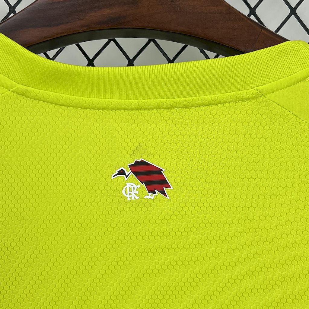 Flamengo 2025-26 Yellow goalkeeper uniform Jersey