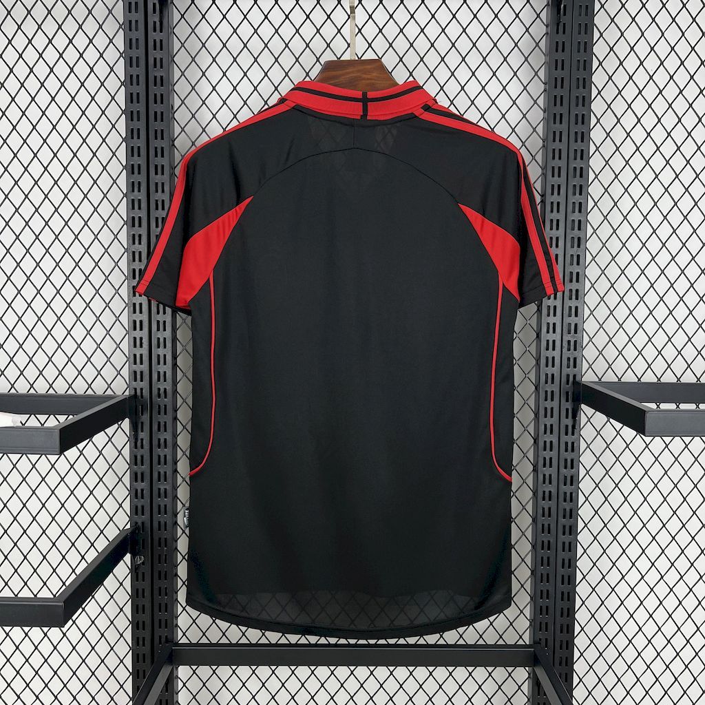 70e4ceb365b14eb0b08e71e3703f17b7 AC Milan 2000-01 Third Retro Jersey