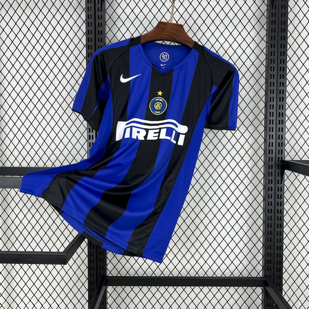 Inter Milan 2004-05 Home Retro Jersey