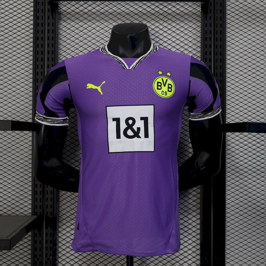 Borussia Dortmund 202425 Goalkeeper Special Jersey Player Version