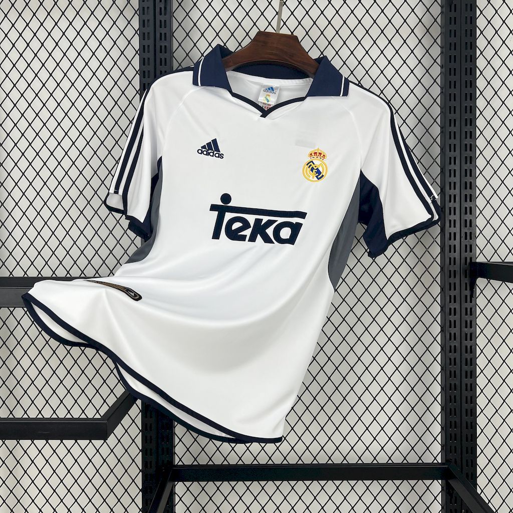 Real Madrid 2000-01 Home Retro Jersey