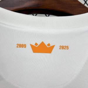 Santos 2008 White special edition Retro Jersey - Image 2
